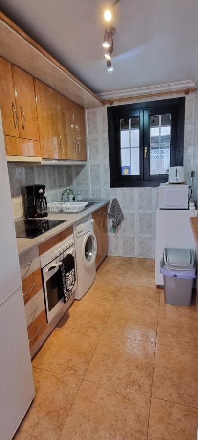 Sheron'S Apartment 洛斯阿尔卡萨雷斯 外观 照片