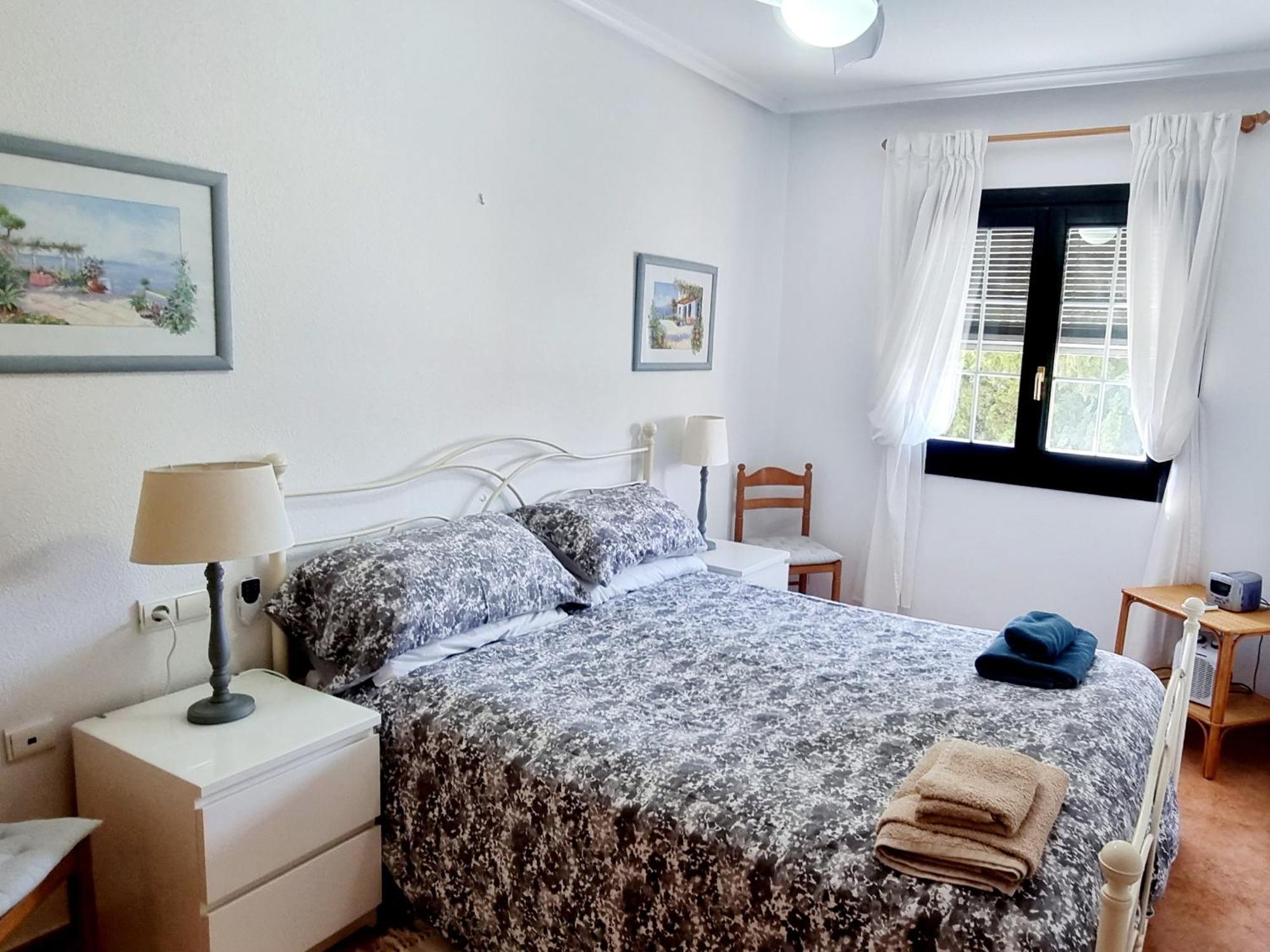 Sheron'S Apartment 洛斯阿尔卡萨雷斯 客房 照片